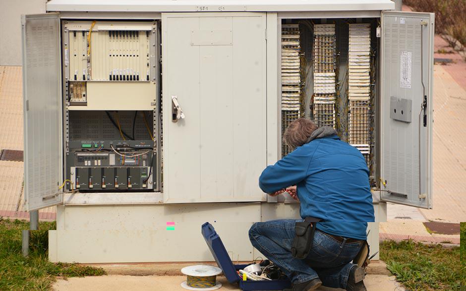 monteur électricien Ézanville